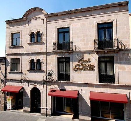 Hotel & Suites Galeria Morelia Exterior foto