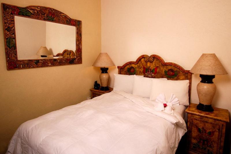 Hotel & Suites Galeria Morelia Exterior foto