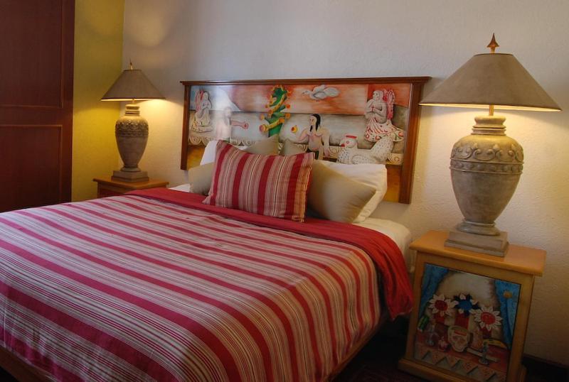 Hotel & Suites Galeria Morelia Quarto foto